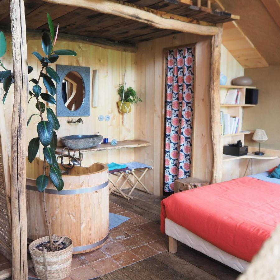 Ecolodge La Belle Verte Saint-Mʼhervé Εξωτερικό φωτογραφία